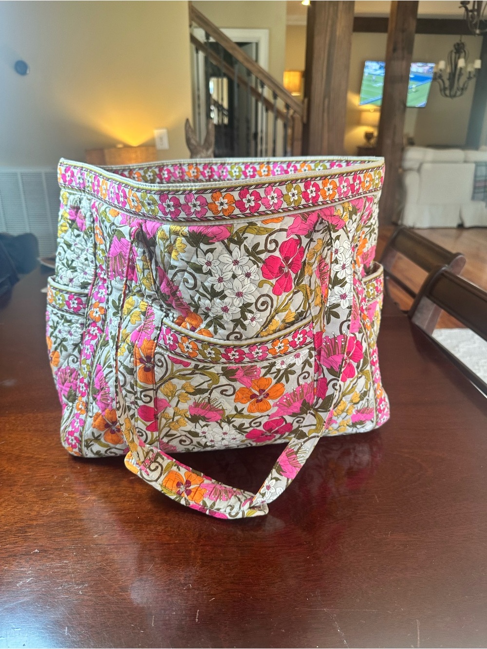 VERA BRADLEY Floral Quilted Tote Bag in Pink & Orange